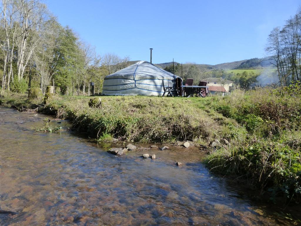 Tente de luxe Le Moulin Gitenay - Gite Clermont-Ferrand